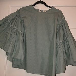 Anthropologie Bell sleeve swing blouse
